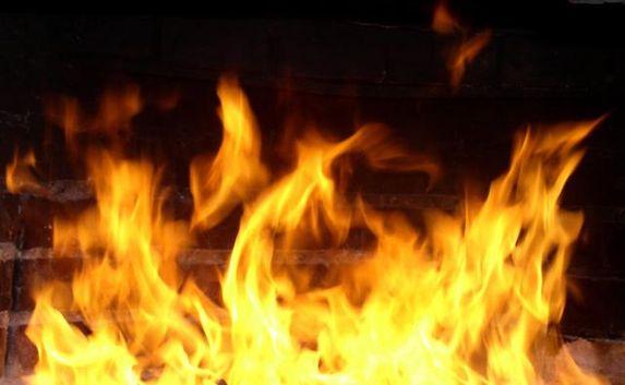 Огнеборцы спасли пенсионерку на пожаре ​в Белогорском районе